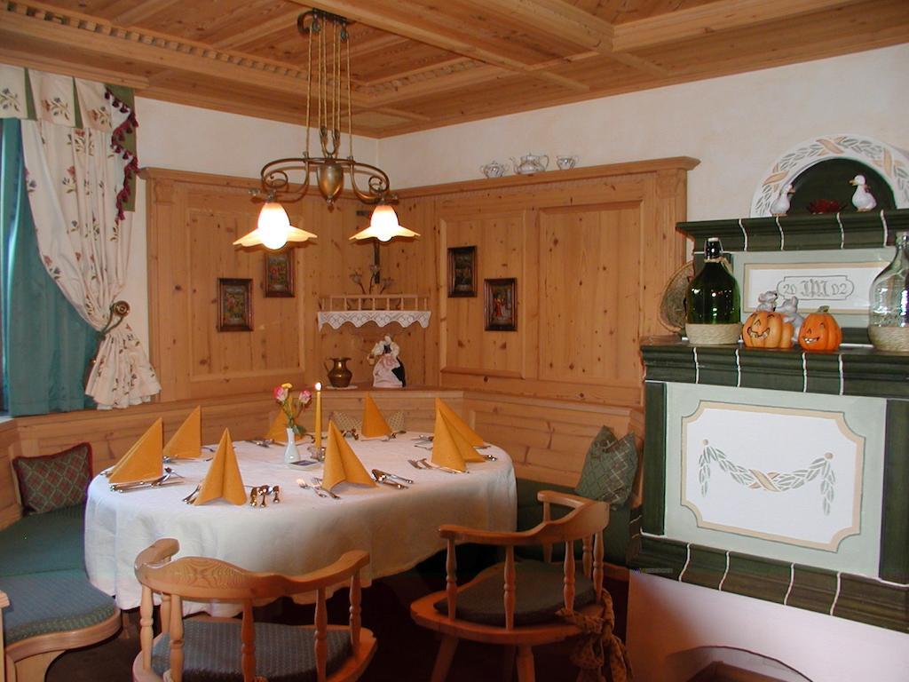 Hotel Garni Alpenland Altenmarkt im Pongau Eksteriør bilde