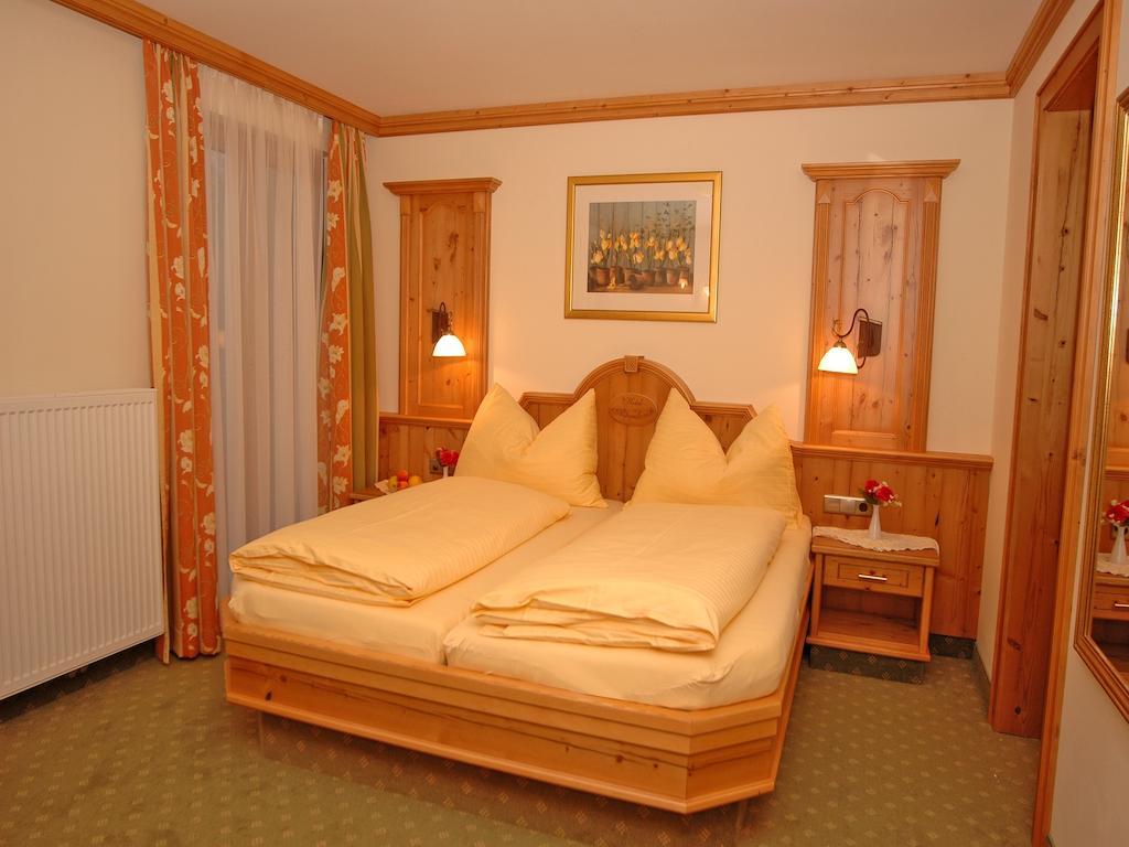 Hotel Garni Alpenland Altenmarkt im Pongau Rom bilde