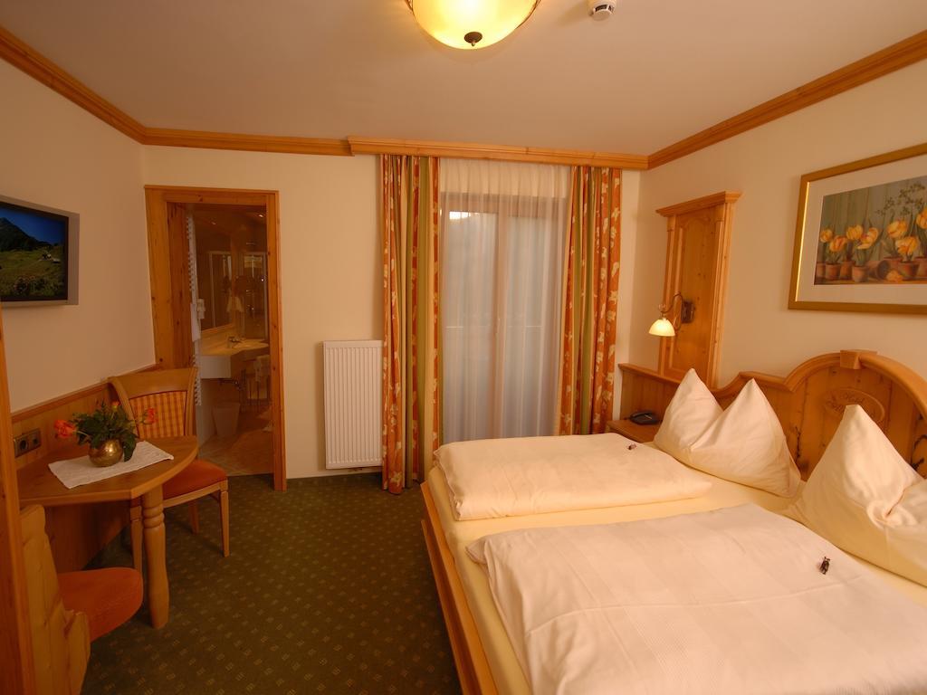 Hotel Garni Alpenland Altenmarkt im Pongau Rom bilde